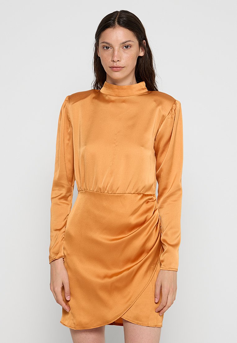 Trendyol Cocktailjurk oranje Trendyol Cocktailjurk oranje