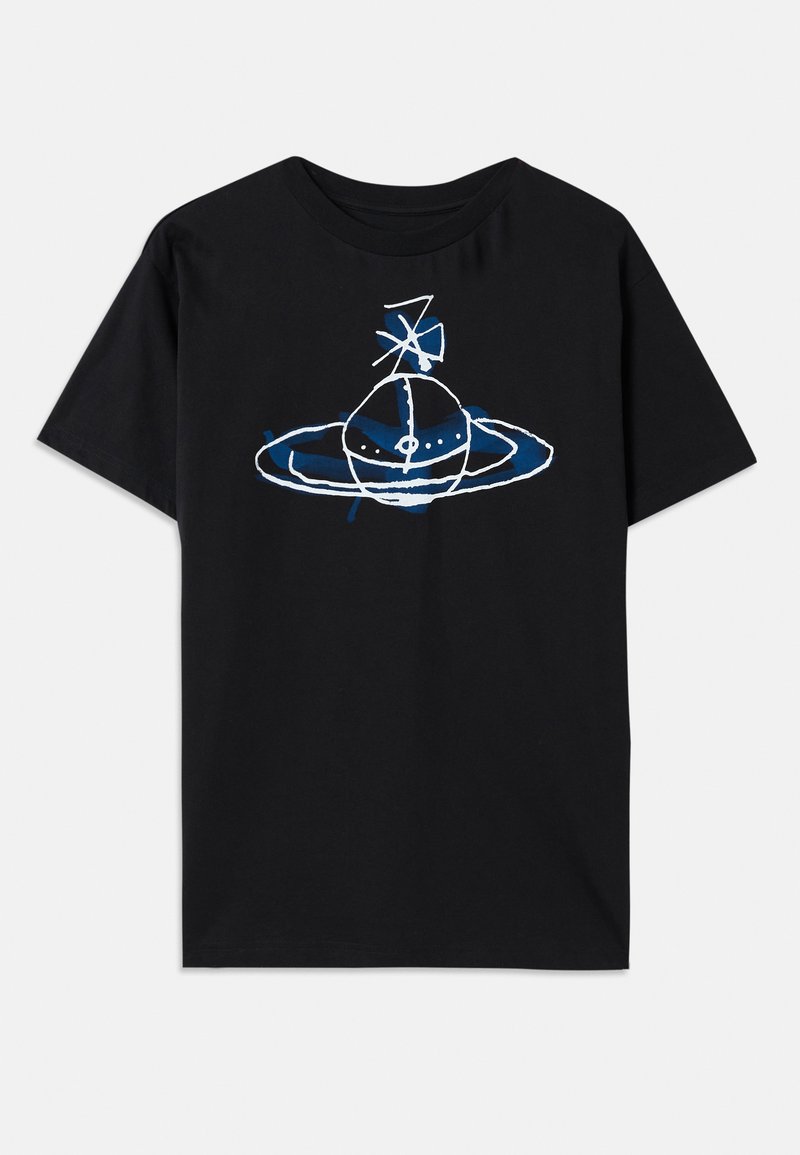 T-shirt en coton noir avec une illustration graphique en bleu et blanc d'une planète avec des anneaux et des détails d'accent sur le devant.