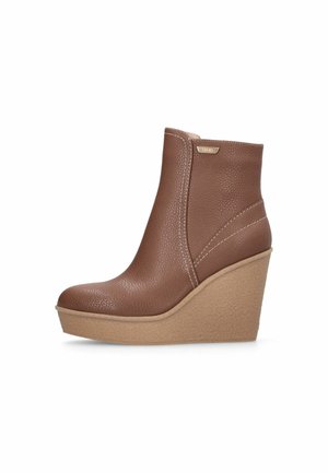 Stivaletti con tacco - brown