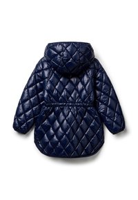 Námořnický modrý prošívaný péřový kabát s kapucí, elastickým pasem a elastickými manžetami. Obsahuje prošívání v diamondovém vzoru a lesklý povrch.