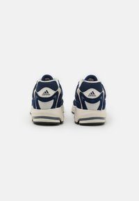 adidas Originals RESPONSE CL UNISEX - Sportcipő - night indigo/cloud white/tech indigo