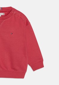 Tommy Hilfiger TIMELESS UNISEX - Pusa - heritage pink