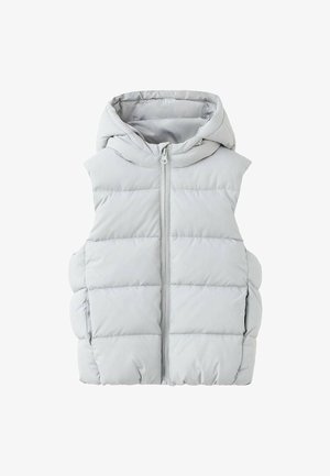 Vestă puff gri deschis cu glugă, cu design matlasat orizontal, fermoar frontal complet și buzunare laterale. Textură moale și netedă.