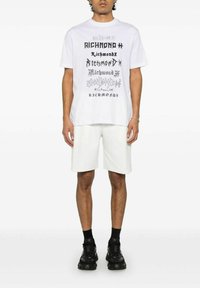 Non selezionato, white