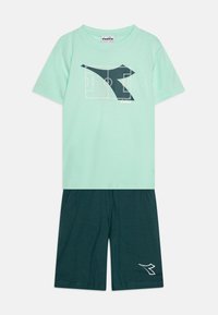 Επιλέχθηκε, green/bird's egg