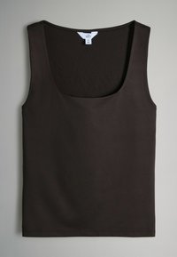 Schwarzes ärmelloses Tanktop aus glattem, dehnbaren Stoff. Verfügt über einen weit geschnittenen Ausschnitt und saubere, minimale Nähte. Etikett im Halsbereich sichtbar.