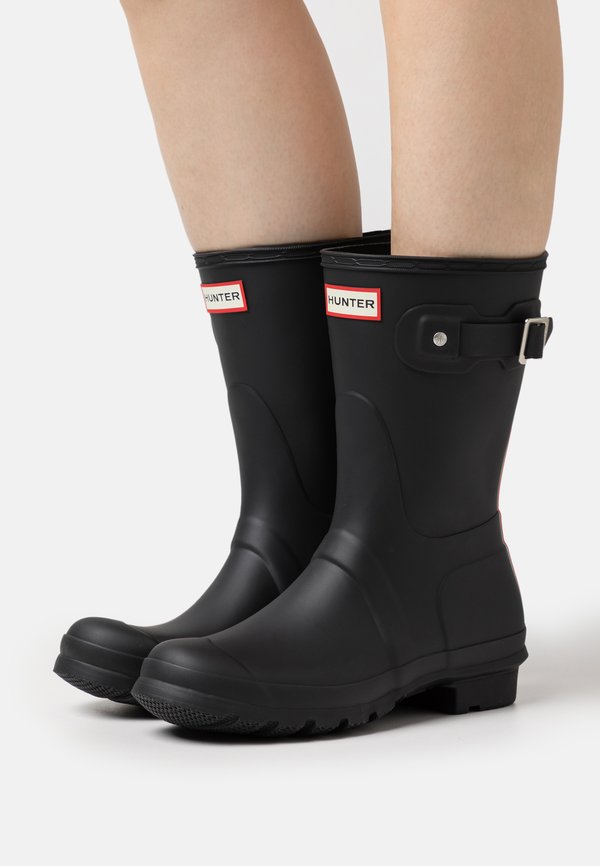 WOMENS SHORT TRI COLOUR LOGO BACKSTRAP BOOT - Wellies