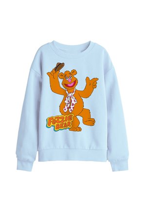 Hellblaues Sweatshirt mit einem Comic-Bären, der einen gepunkteten Schal trägt und einen Hut hält, beschriftet mit "Fozzie Bear" in orangefarbenen und roten Buchstaben.