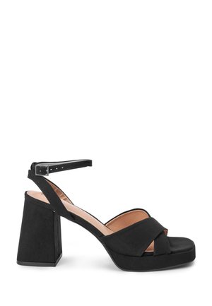 Next FOREVER COMFORT  STANDARD - Sandali con plateau - black