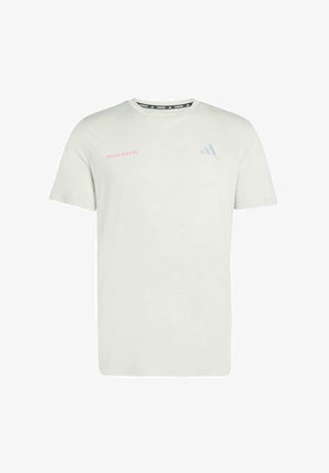 Lichtgrijze t-shirt met korte mouwen en ronde hals, met "ADIDAS RUNNING" in het roze en een klein blauw logo op de linker borst.