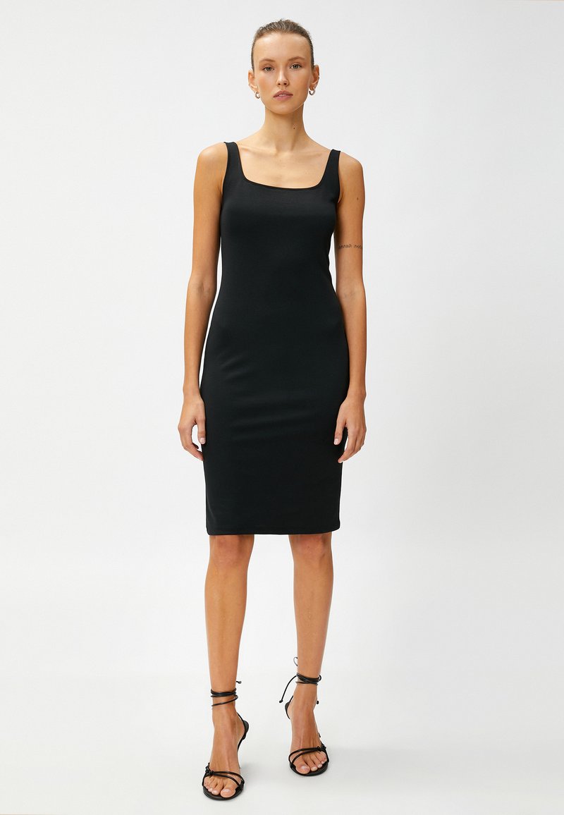 Koton U NECK STRAPPY SLITTED MIDI SLIP Shift dress black Zalando.de