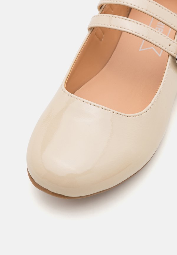 Riemchenballerina – beige