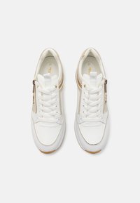 Tamaris Tenisice - white/gold