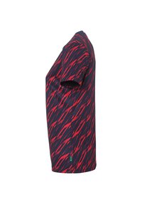 Kortærmet t-shirt i marineblå med et abstrakt mønster i rød og sort. Fremstillet af et let materiale, med en lige nederkant og et mærke på siden.