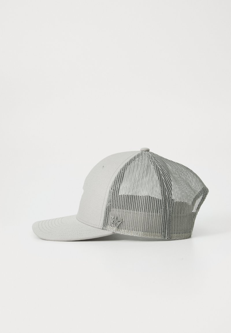 Casquette Grise Trucker Snapback SHIELD | Von Dutch