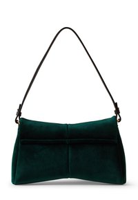 Sac à main en velours vert avec une forme structurée, présentant un design à rabat sur le dessus et une bandoulière en cuir noir. Texture lisse sans matériel visible.
