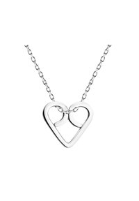 Silverhalsband med hjärtformade hängsmycken i sammanslutna slingor på kedjan. Har en slät, polerad yta och en öppen design för ett minimalistiskt utseende.