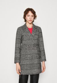 ONLY ONLNEWSELENA MINNA LIFE COAT - Cappotto corto - black/cloud dancer