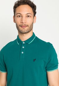 Pier One SLIM - Polo - green
