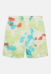 Calções de tie-dye em creme claro, com manchas verdes, azuis e laranjas. Cintura elástica com um bolso traseiro. Tecido em mistura de algodão.