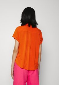 Samsøe Samsøe Overhemdblouse - orange