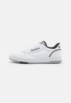 Sneakersy niskie