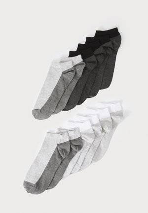 Dziesięć par skarpetek kostkowych w odcieniach szarości, czerni i bieli. Wykonane z mieszanki bawełny, z żebrowanym mankietem i bezszwowym wzorem palca.