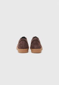 Hackett London BECK VIBE - Tenisky - dark brown