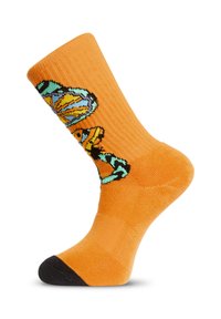 Chaussettes en coton orange avec une texture côtelée et un orteil noir. Présentent une broderie de papillon dans des teintes de bleu, jaune et vert.
