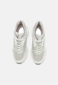 MICHAEL Michael Kors ZUMA TRAINER - Baskets basses - silver/multi-coloured