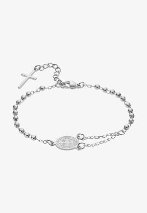 Bracciale argento con perline sferiche, un pendente ovale centrale con dettagli incisi e un piccolo charm a forma di croce integrato nella catena.