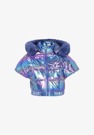 Błyszcząca, tęczowo-niebiesko-fioletowa puchowa kurtka z krótkimi rękawami, przednim zamkiem błyskawicznym, dwoma kieszeniami na zatrzaski oraz miękkim podszyciem kaptura.