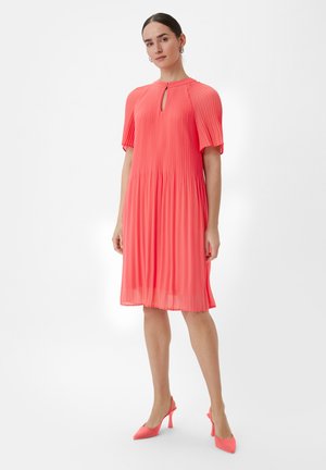 comma Day dress - korallrot