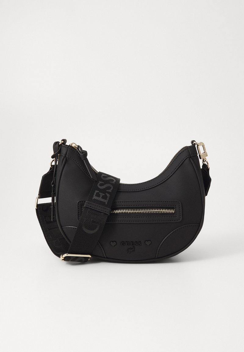 Črna umetno usnjena torba za ramo s krizno obliko, z zlatimi dodatki, zadrgo na sprednjem žepu in teksturirano naramnico z blagovno znamko "GUESS".
