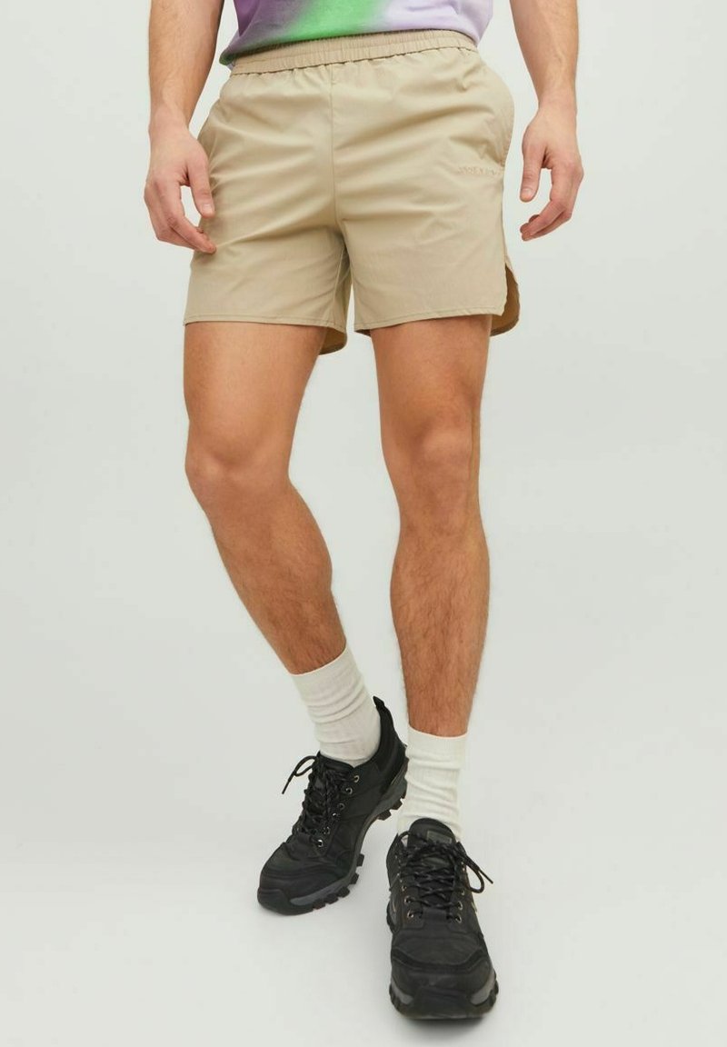 jackson jogger main image 1