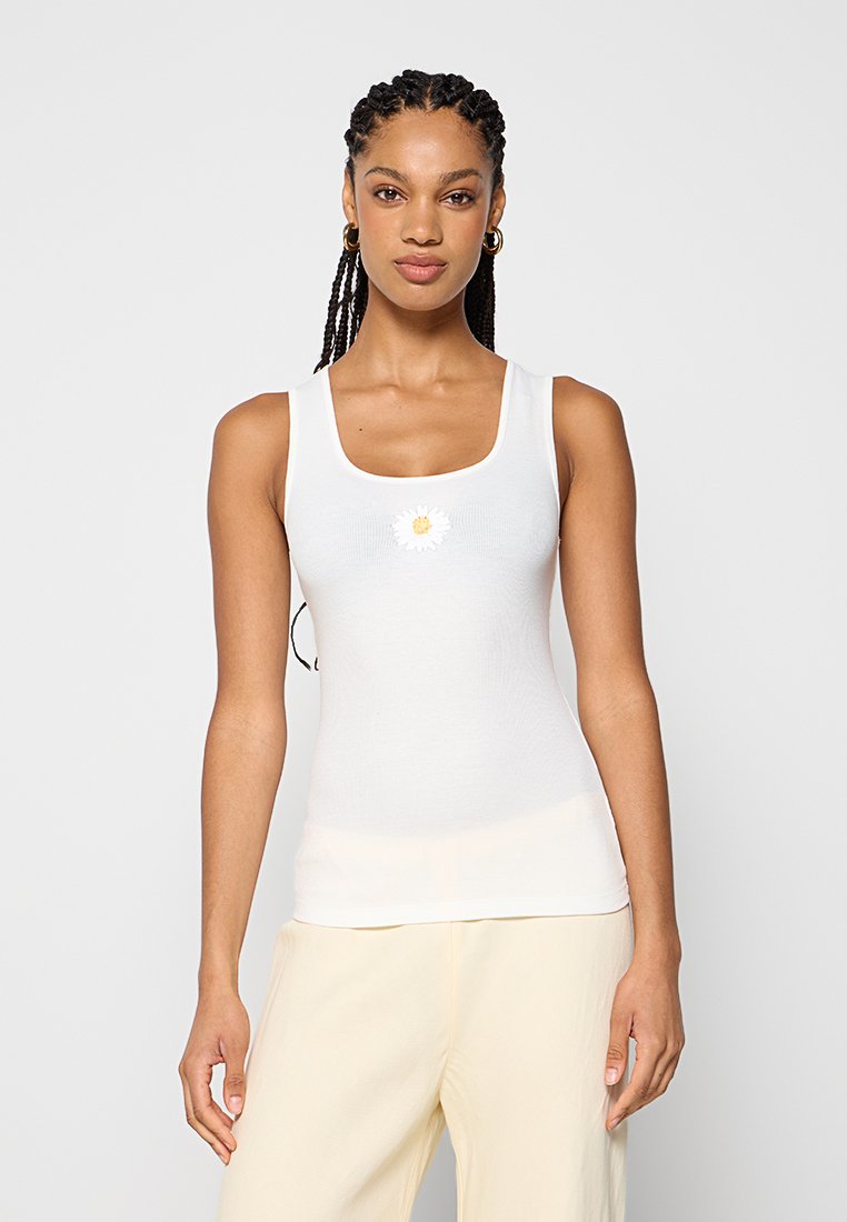 GAP Top wit