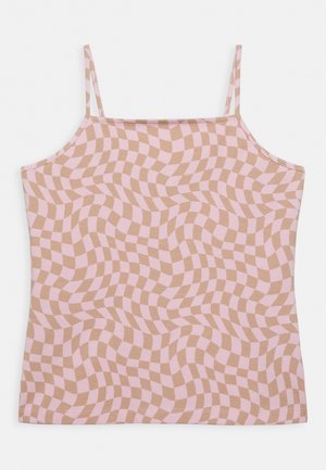 Top de alças em rosa claro e bege, apresentando um padrão de quadrados ondulados. Feito de um material suave com alças finas.