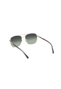 Rechthoekige zonnebril met een gouden metalen frame, gradient donker groene lenzen en zwarte kunststof zijarmen. Voorzien van neussteunen voor extra comfort.