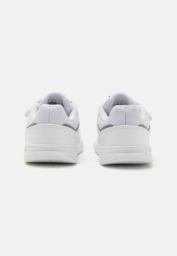 TENSAUR SWITCH CF I UNISEX – Laufschuh Straße