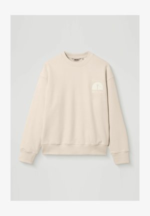 Beige hosszú ujjú pulóver kerek nyakkivágással és kis fehér ellesse logóval a bal mellrészen.