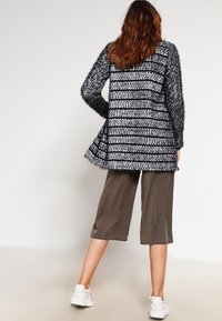 Morgan Strickjacke - grey