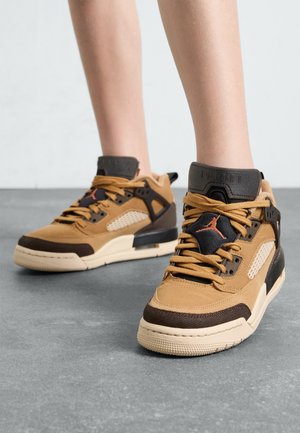 Jordan, JORDAN SPIZIKE UNISEX - Sneaker low - flax/baroque brown/black/sanddrift/vintage coral