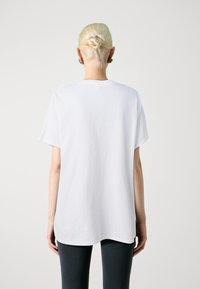 BDG Urban Outfitters CATS DAD TEE - T-shirt print - white