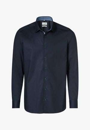 Navyblaues Langarmhemd aus glattem Baumwollstoff; mit klassischem Kragen, durchgehender Knopfleiste und passenden dunklen Knöpfen.