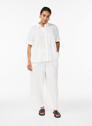 Zizzi, MIT WEITEM BEIN - Bukser - bright white solid