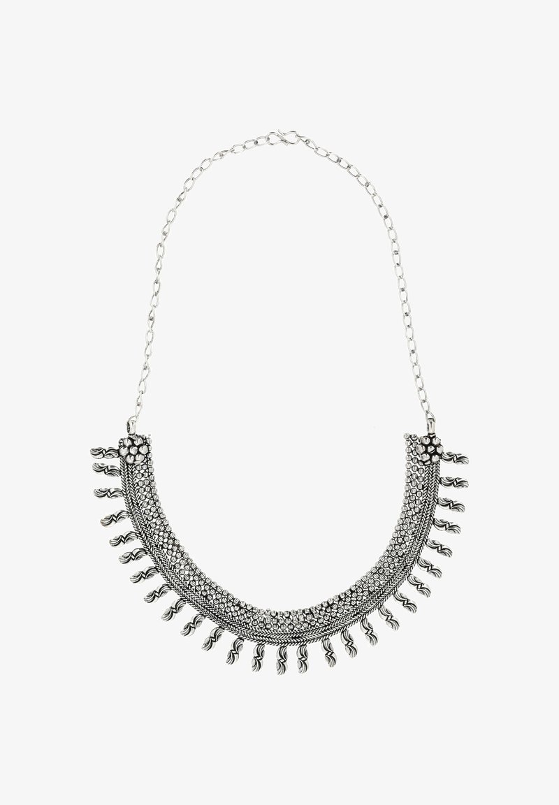 IZIA Halskæder - silberfarben