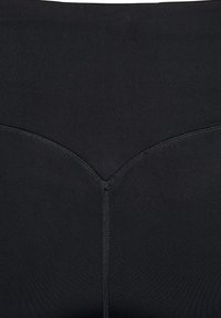 Thumbnail Image 6