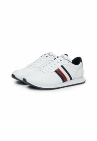 Tommy Hilfiger RUNNER EVO - Sneakers basse - white