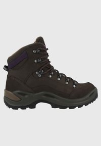 Stivale da trekking marrone con alto gambale, realizzato in suede e rete, con accenti viola, occhielli metallici e suola in gomma robusta.