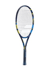 Tennistrofee met een blauw en geel ontwerp, ovale kop en een gestructureerde zwarte grip. Het frame heeft een lichtgewicht, duurzame constructie.